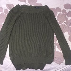 Dark green sweater